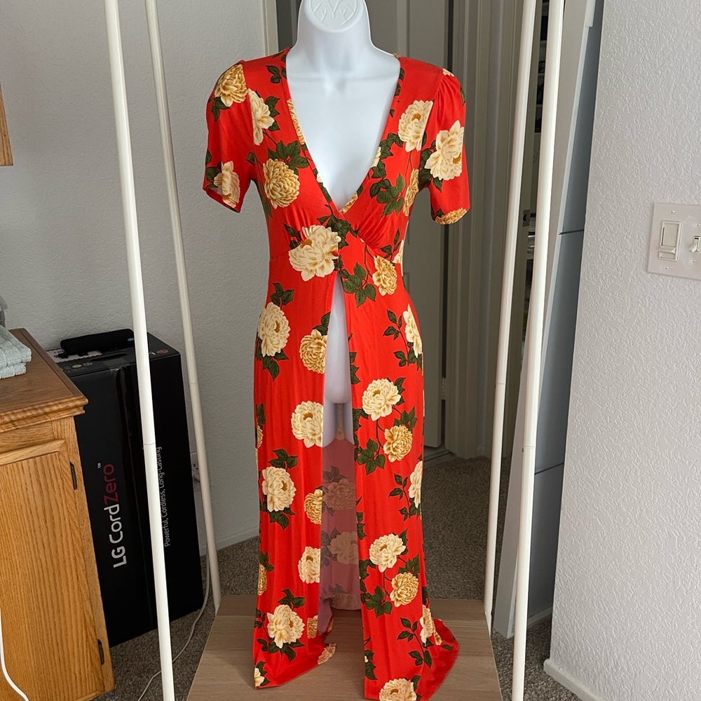 ASOS petite red vneck viscose split open long maxi floral dress top size 00 NWT